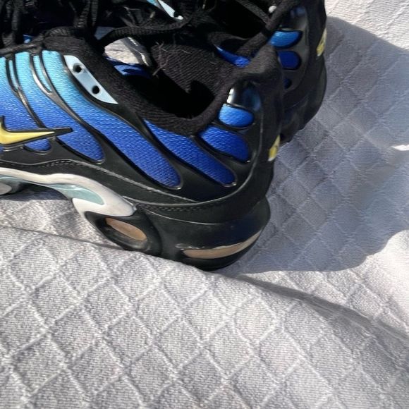 NIKE AIR MAX PLUS HYPER BLUE 2018 - Picture 10 of 14